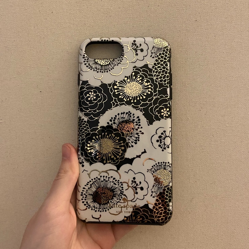Kate Spade iPhone 7 Plus / iPhone 6 Plus Gold Black White Flowers Case